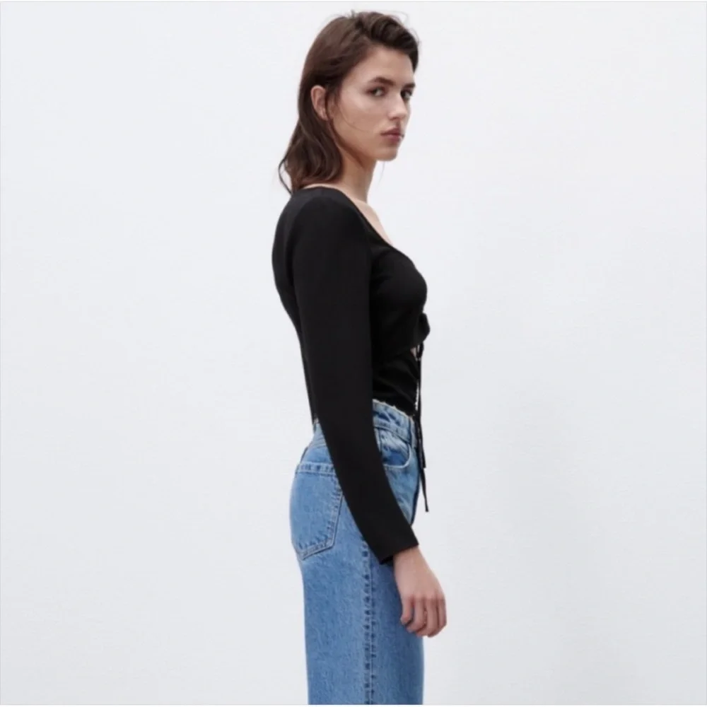 Zara Ruched Cut Out Long Sleeve Top in Black